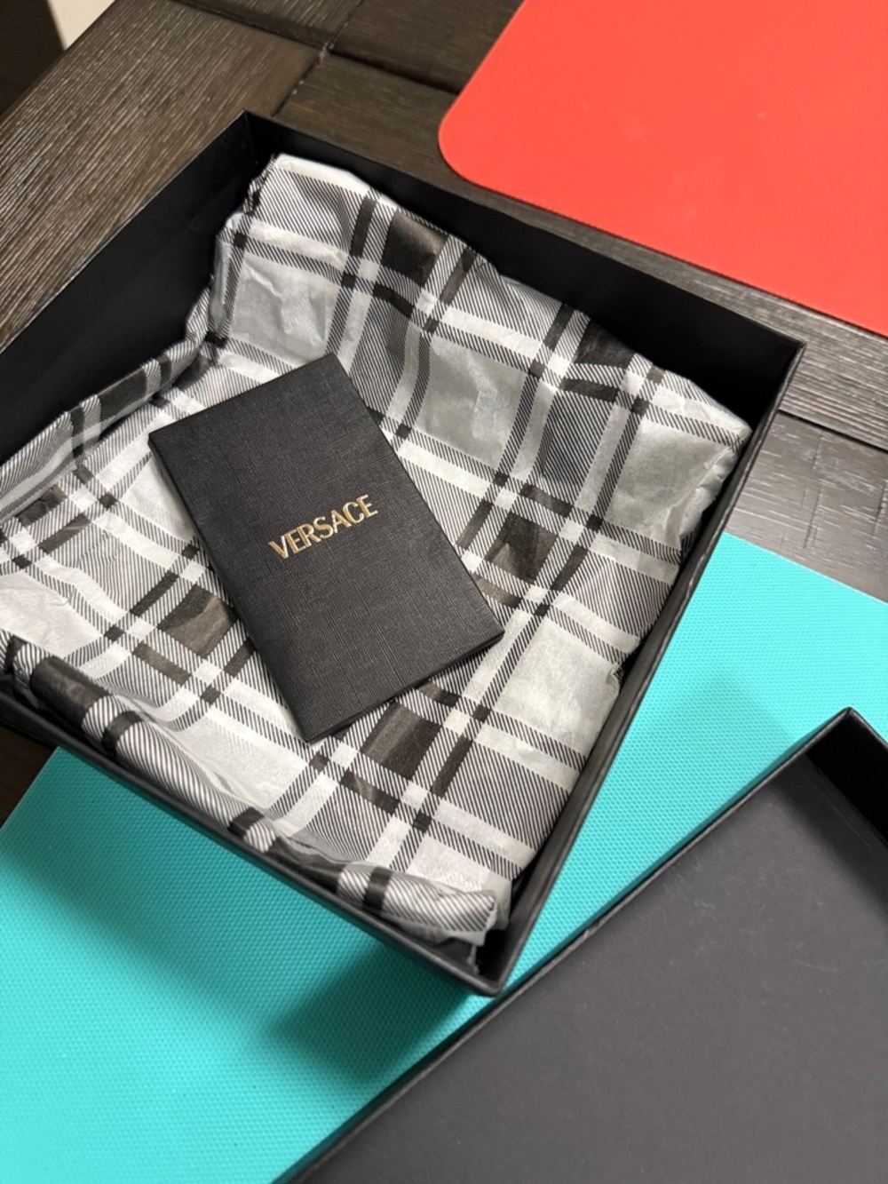 Versace Black and Gold Luxury Presentation Box - Picture 5 of 17